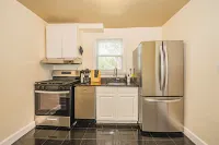 New Spacious 5-Bedroom House in College Park Near Umd! Hotel a College Park