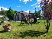Family Cottage in Cagli with Pool