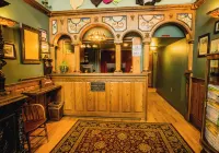 Alaskan Hotel and Bar