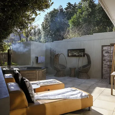 Silver Forest Boutique Hotel, Spa, Restaurant & Bar Hotels near Helderberg Centre
