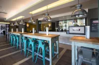 Premier Inn Milton Keynes Central (Theatre District) Hotels in Neath Hill