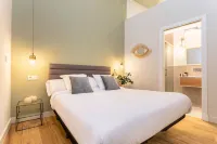 Genteel Home Plaza de España V - 4 ดาว