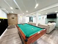Lakefront House with Water Toys : close to Camelback, Kalahari, Casino, Hiking!