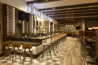 Dolce by Wyndham Parsippany - bar