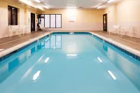 Holiday Inn Express Knoxville-Strawberry Plains Hotels in Corryton