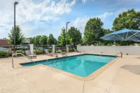 Hilton Garden Inn Montgomery - Eastchase - Pools
