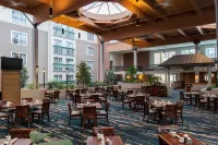 DoubleTree by Hilton Burlington Vermont - breakfast