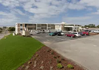 WorldMark Surfside Inn - parking