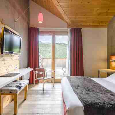 Anova Hotel & Spa Rooms