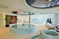 Park Inn by Radisson Meriton Conference Spa Tallin - Hot Tub