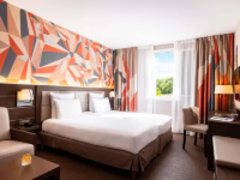 Hôtel Mercure Omaha Beach Ξενοδοχεία στην πόλη Lower Normandy