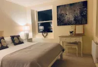 OYO Cocketts Hotel - 3-Star