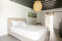 Lux Gem, 7 Mins to SJU, Private Pool, Tesla Solar System, No Blackouts