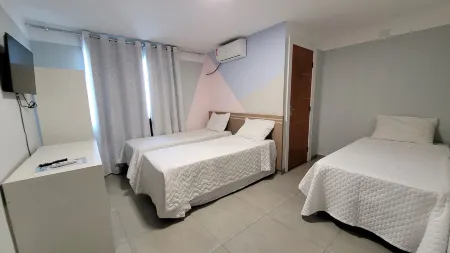 Pousada Sol e Descanso by Easy Hotéis Отели рядом с достопримечательностью «Praia dos Anjos»