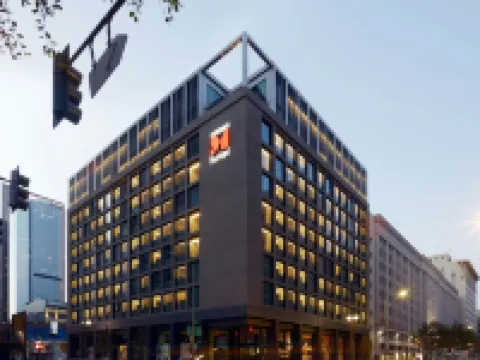 Citizenm Los Angeles Downtown Hotels near Little Tokyo