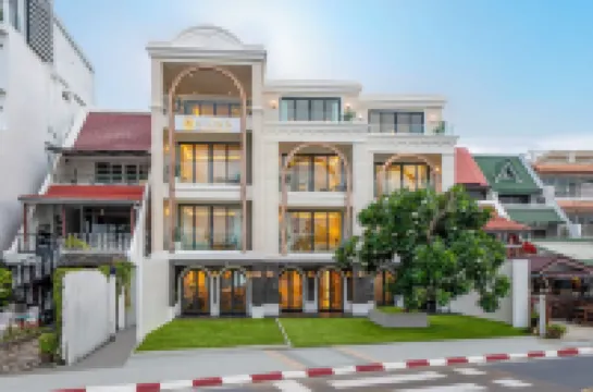 더 오션 파통 호텔