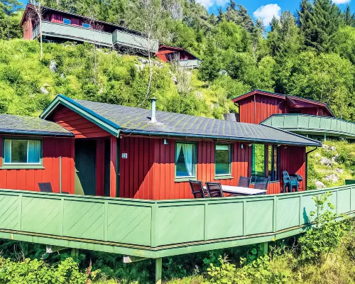 Neset Hotels in Lyngdal