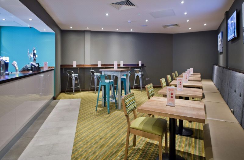Premier Inn London Chiswick photo 4