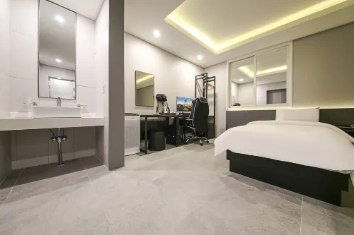 Chungju Modern Gray Hotel - 3 stjerner