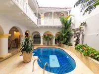 Colonial Villa – Free Breakfast – Private Pool & Jacuzzi – Walled City Cartagena - Villas