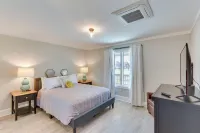 Modern Clarkesville Cottage w/ Decks & Patio! - parking