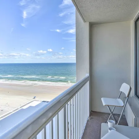 Vacation Vibe Condo Eleventh-Floor Ocean Views