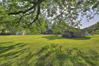 Cozy Damascus Home < 1 Mi to Appalachian Trl - parking