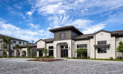 Landing Apartments Fort Myers - Miromar Lakes