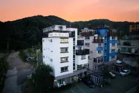 Gapyuong Sae-Nae-Dong Spa Pension Отели в г. 