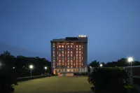 Treat Hotel Nashik City Center - 4-Sterne