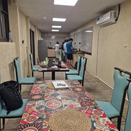 Bombay Backpackers DXB Airport