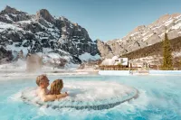 Thermal Hotels & Walliser Alpentherme Leukerbad - avec sources thermales