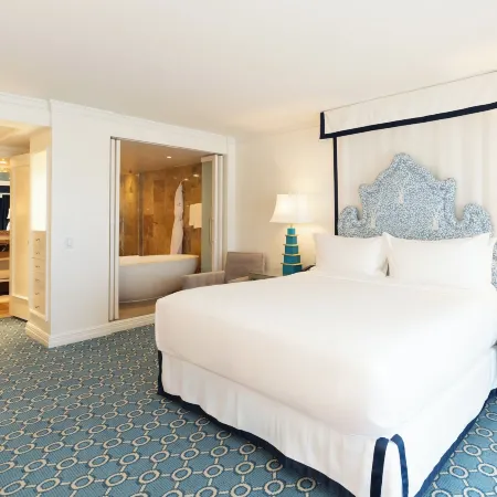 Eau Palm Beach Resort & Spa