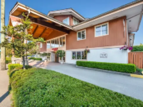 Econo Lodge Inn & Suites - North Vancouver Hotels in North Vancouver