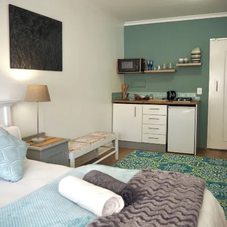 African Breeze Guesthouse