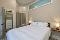 充滿陽光的冒險閣樓