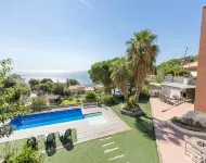 4-bedroom Villa in Lloret de Mar - Villas