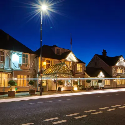 Cbh County Hotel Hotels near Chelmsford Station