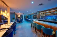 Divi Village Golf and Beach Resort - bar