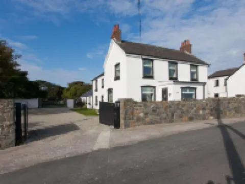 Manse on the Beach Hotels in Newtownards