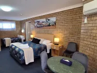 Macintyre Motor Inn Hotels in Goondiwindi