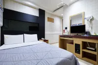 Suwon Toms Motel - 2 星級