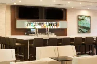 Embassy Suites by Hilton Cincinnati Northeast Blue Ash - bar