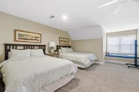 Lake Oconee - Waterfront 3 BR, 3 BA condo inside Reynolds, Greensboro, GA.