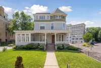 The Lyon House at Loring Park - Condos