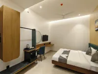 Hotel Raas Vrindavan Hotels in Dhule