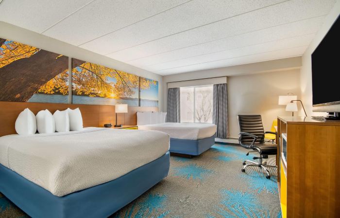 Days Inn by Wyndham International Falls