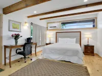 Overlook Hotel Hotels in Saugerties