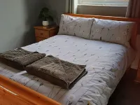 步行5分鐘可達鎮上的一卧室公寓. 封閉式花園 法弗舍姆酒店