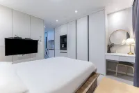 International Ocean Park Nine Hotel